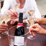 Merry “Fizzmas” Sparkling Wine Guide 2022